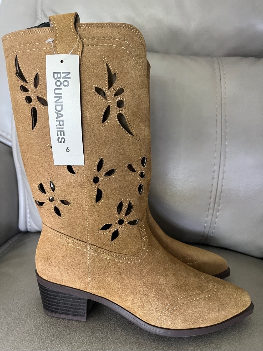 No Boundaries Tan Suede Western Cutout Mid-Calf Boots size 6